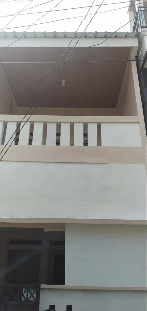 Disewakan Rumah Trategis