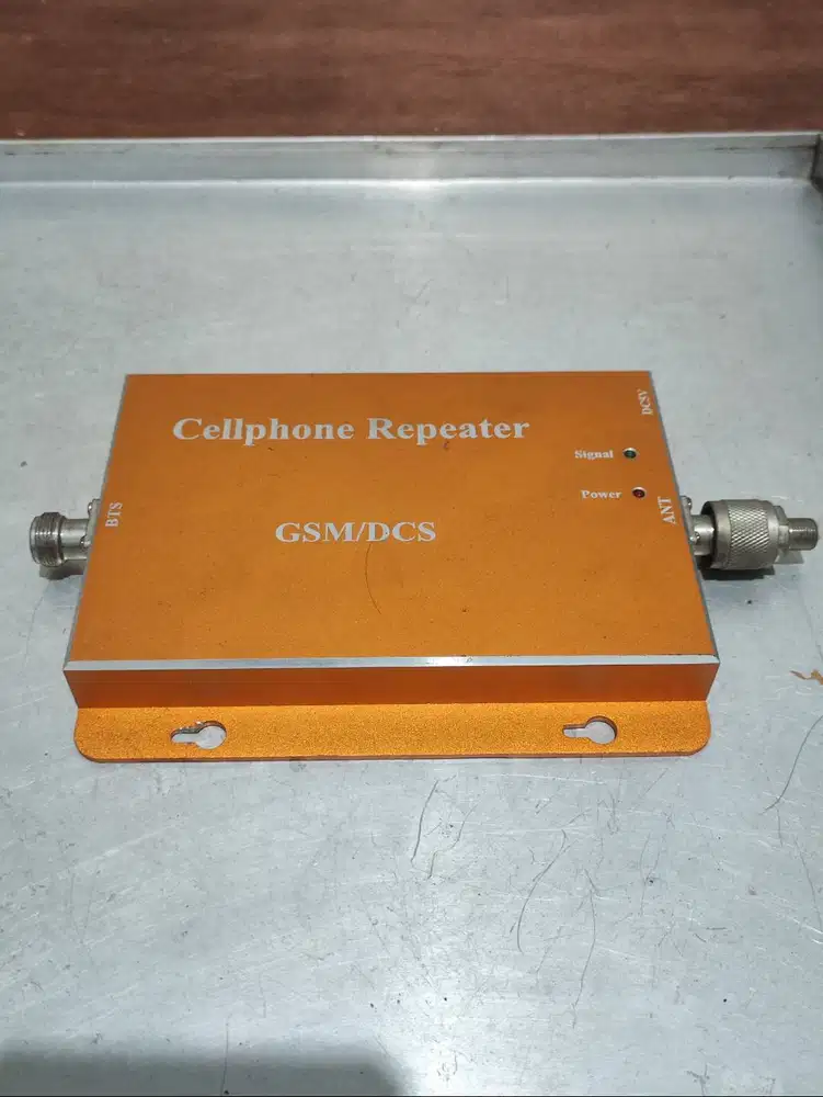 Cellphone Repeater GSM/DCS Preloved bekas