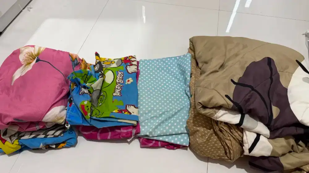 Sprei Kasur Bantal Guling Bed Cover