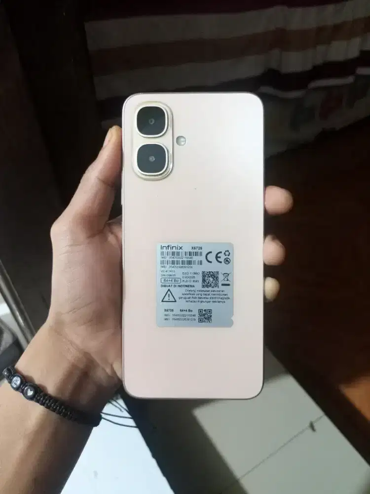 Infinix smart 10 4/64 unit only