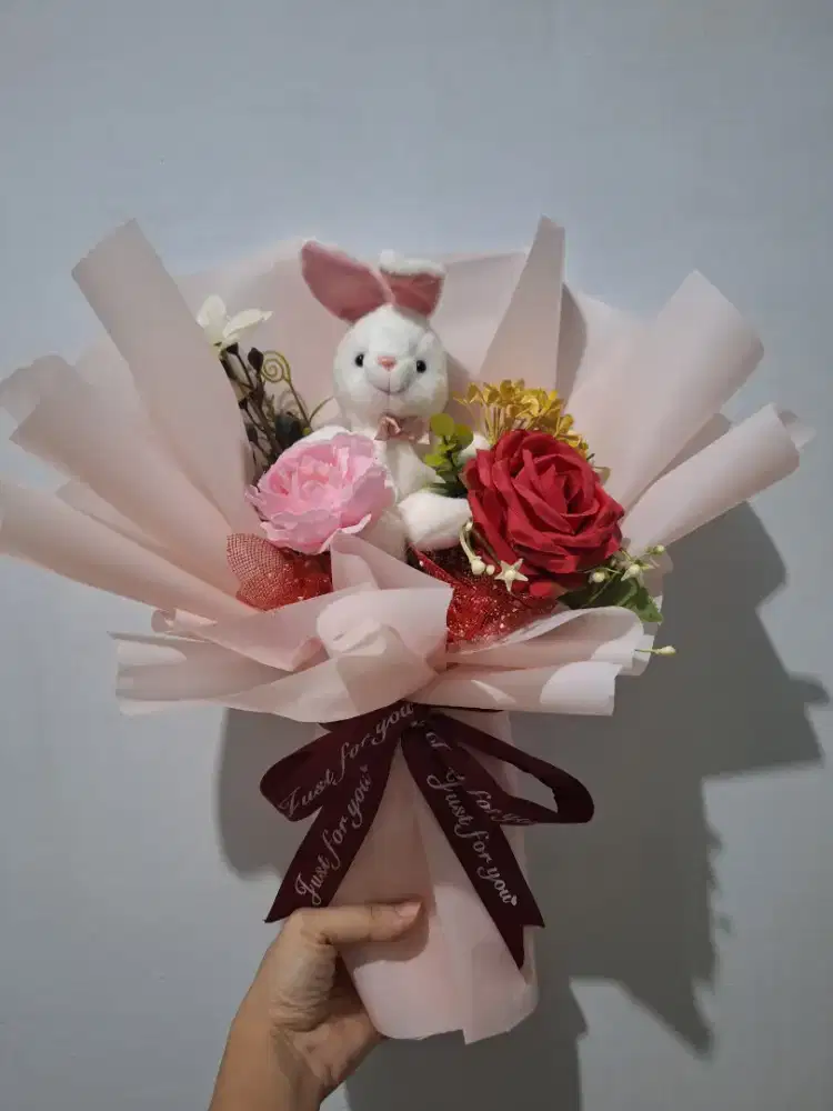 Bunga tangan artificial