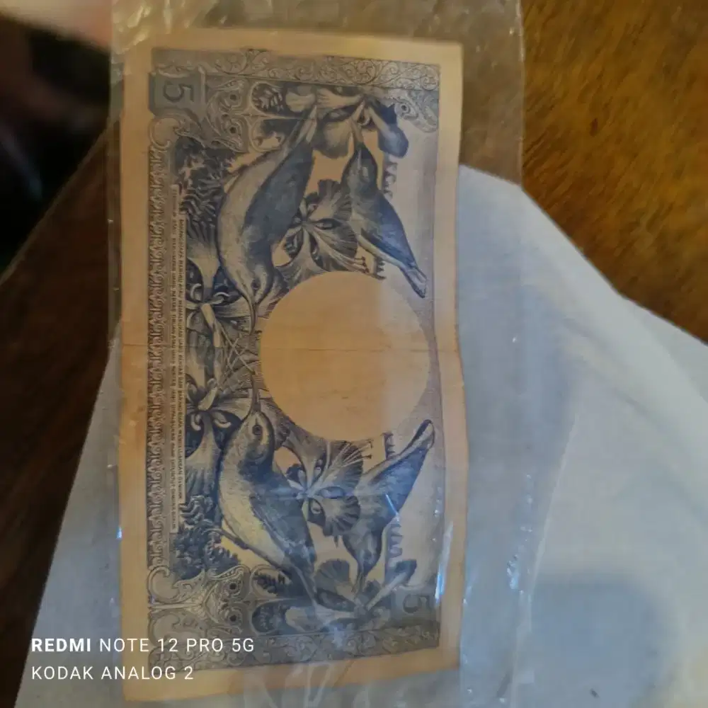 Uang kuno lima rupiah