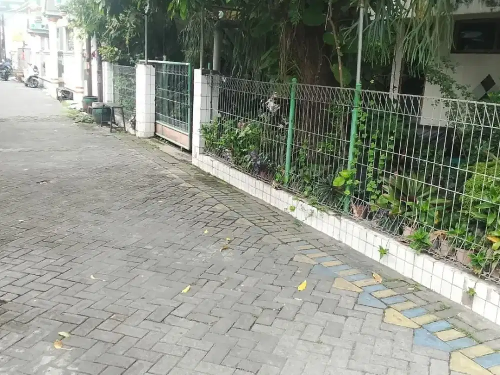 Murah Rumah hitung tanah di Tambaksari Surabaya