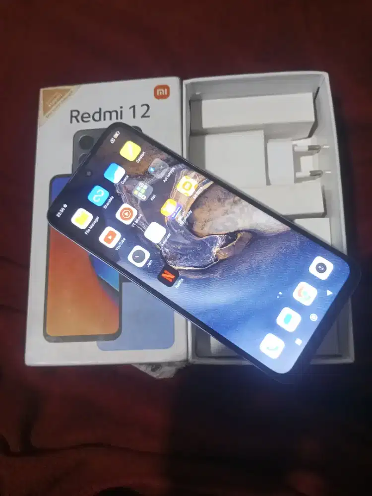 Redmi 12 8/256 lengkap