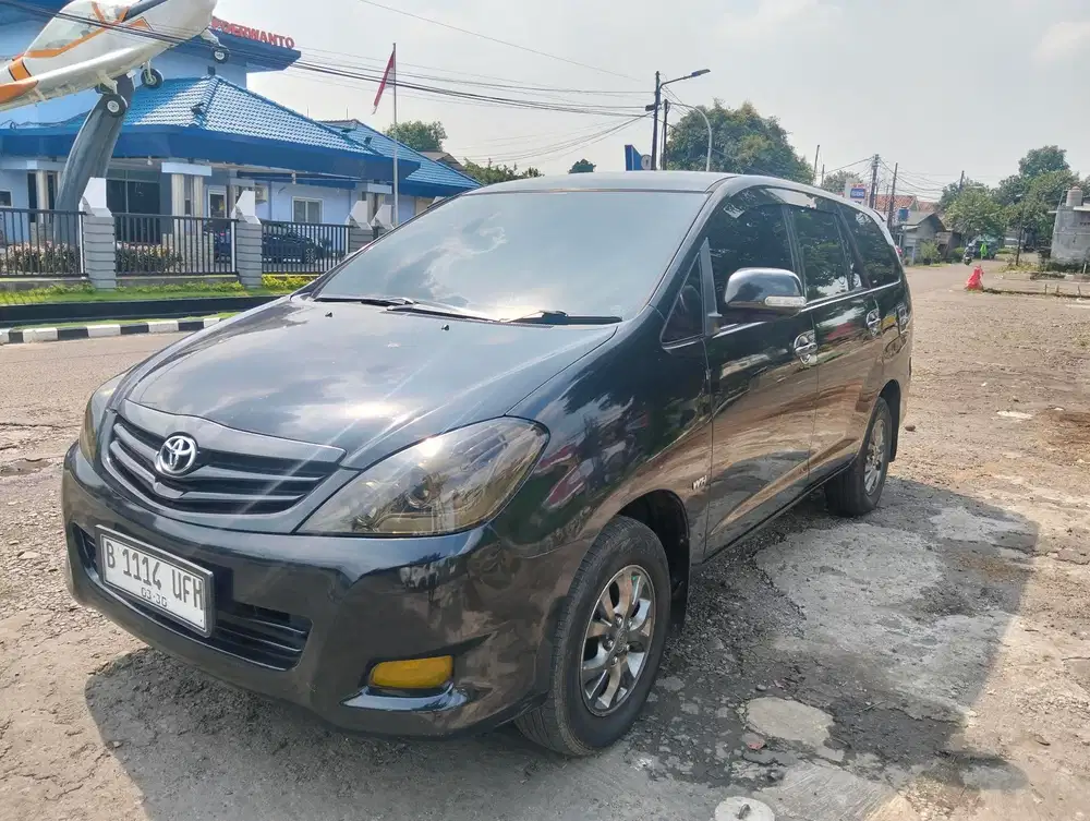 Innova tahun 2009 G matic