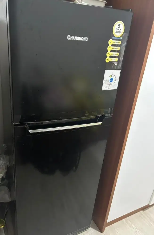 Kulkas ChangHong 2 pintu