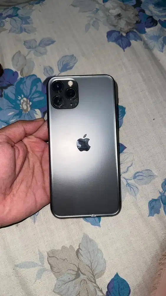 Iphone 11 pro second