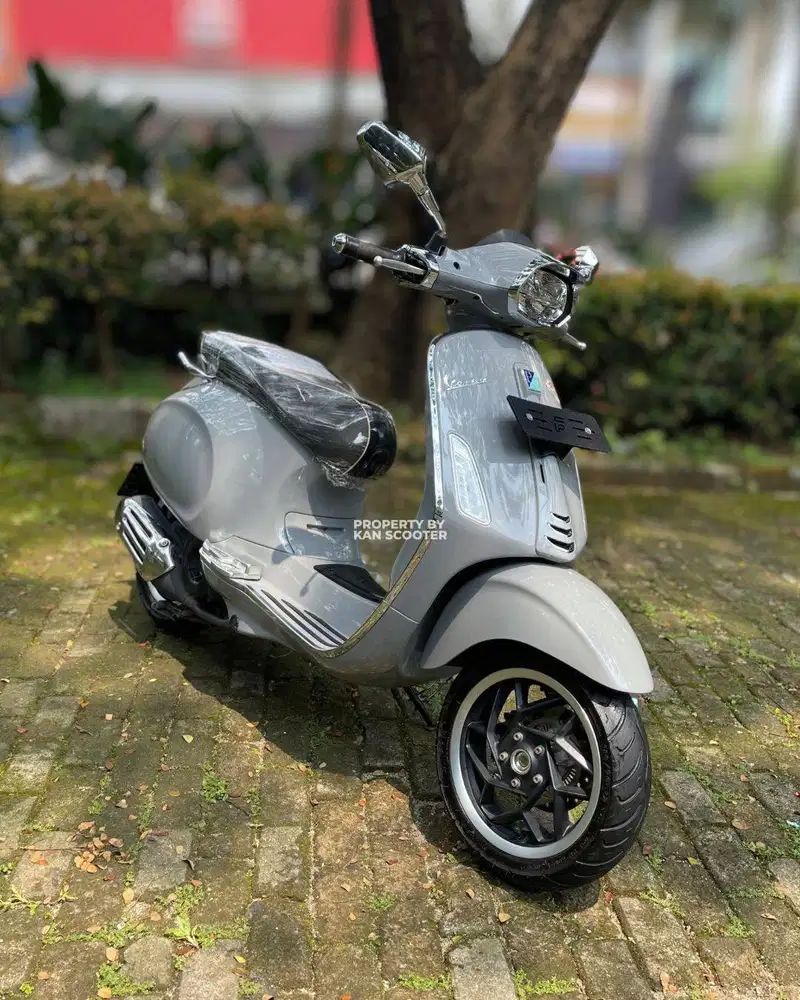 JUAL MURAH VESPA SPRINT 150 IGET ABS FACELIFT 2025 MULUS