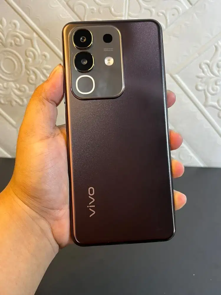 Vivo y29 ram 8/256 Hp + casan