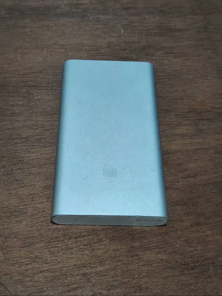 Xiaomi Slim Power Bank 10000mah - silver Preloved bekas
