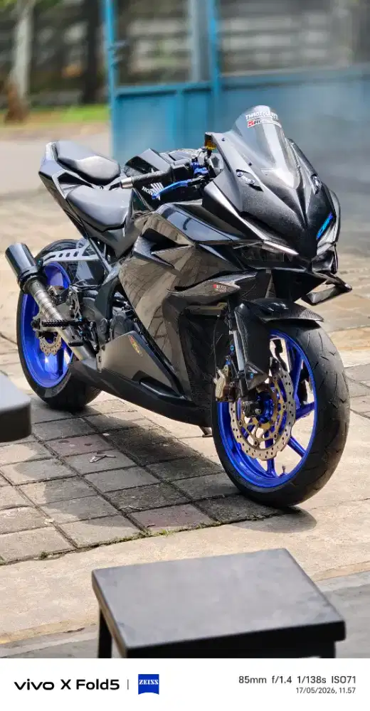 CBR250RR Hitam 2019