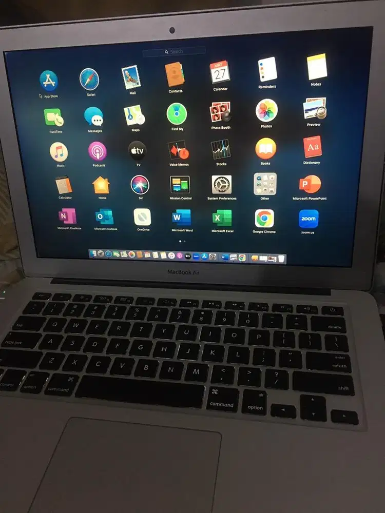 Apple macbook air mid mulus 4/128gb mulus core i5 bandung