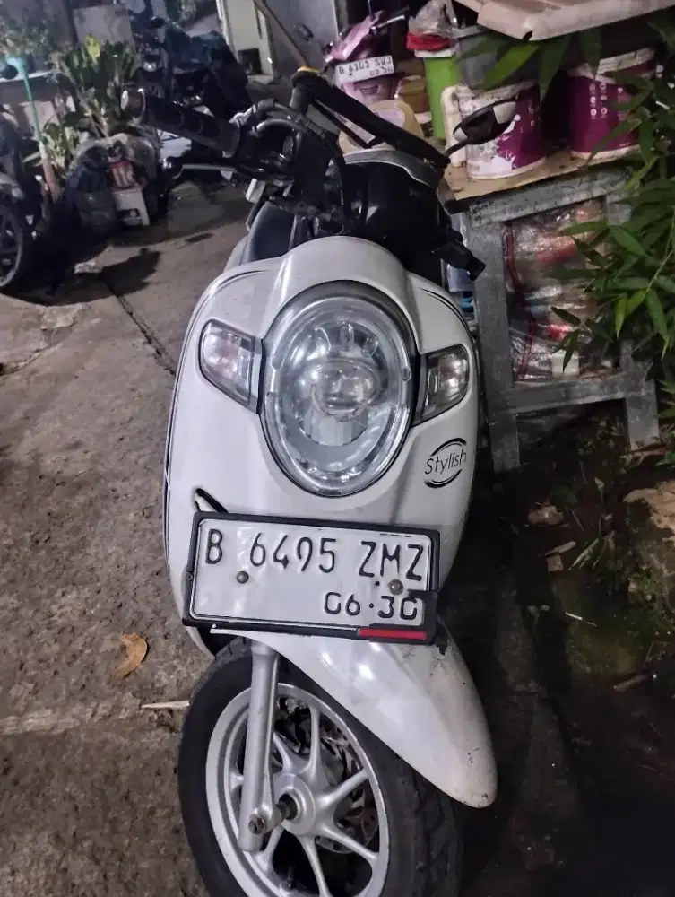 HONDA SCOOPY STYLISH 2018