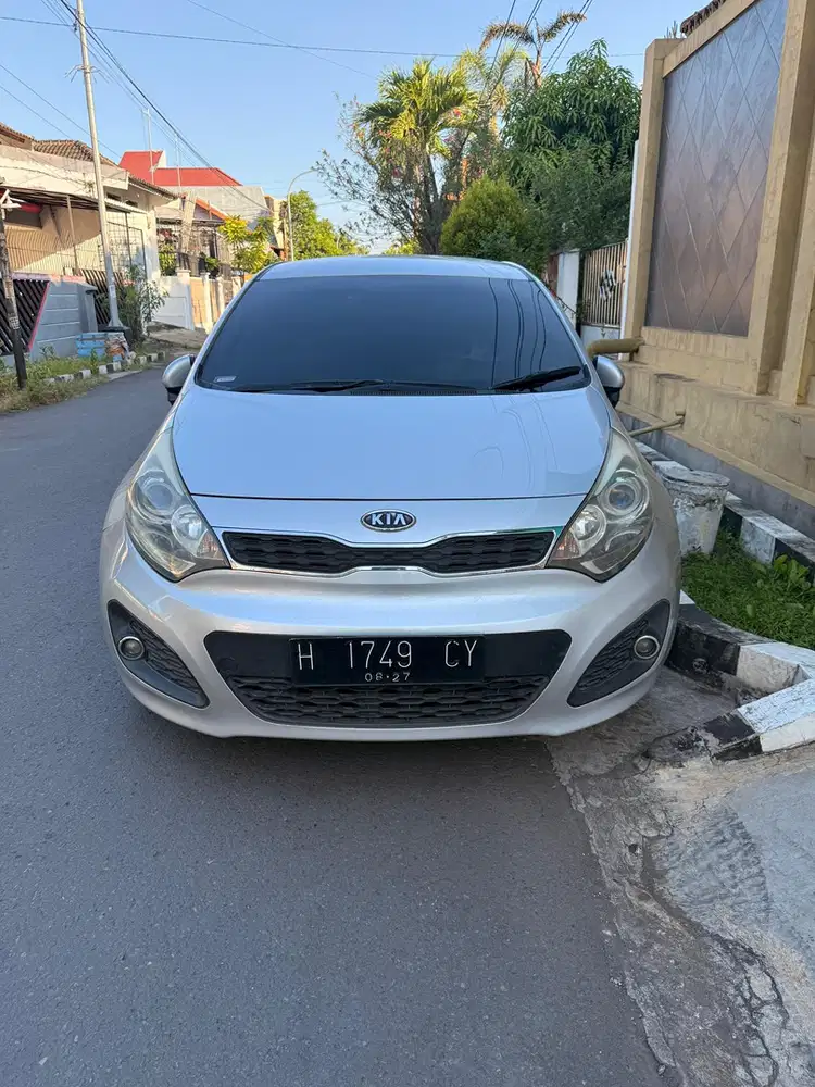 Kia Rio 2012 Bensin