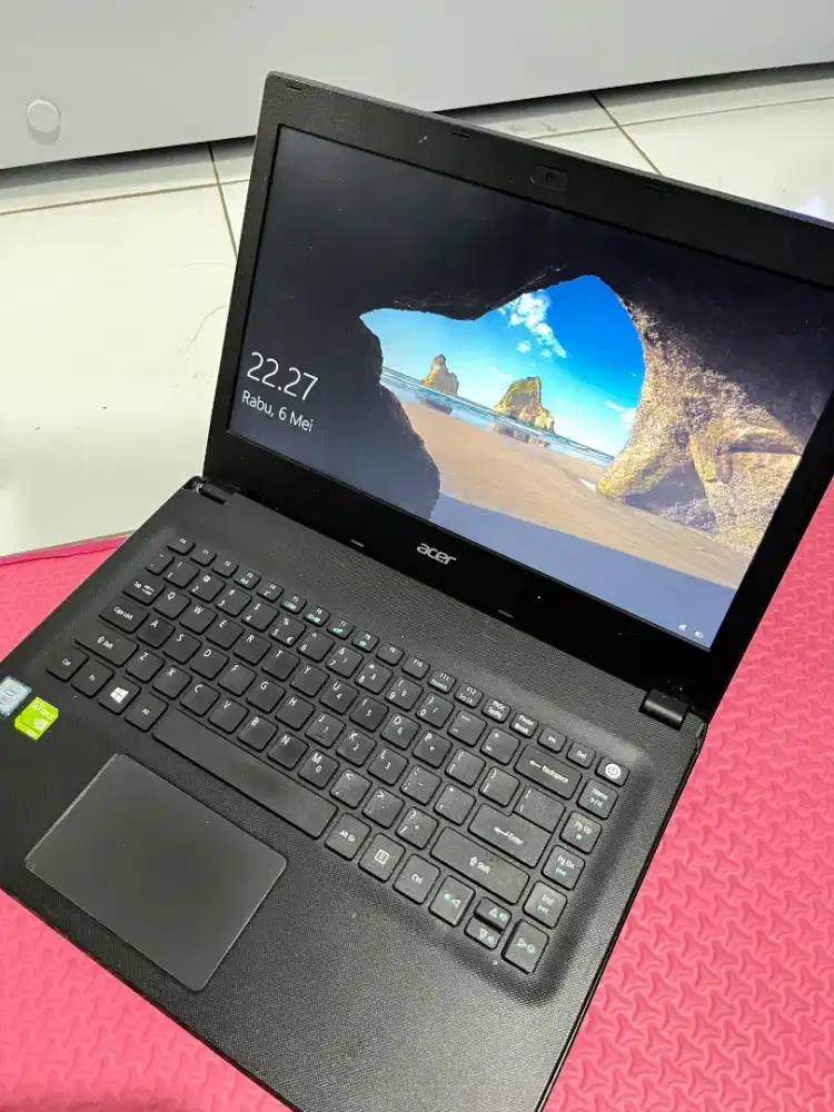 Laptop  TravelMate P248-Mg