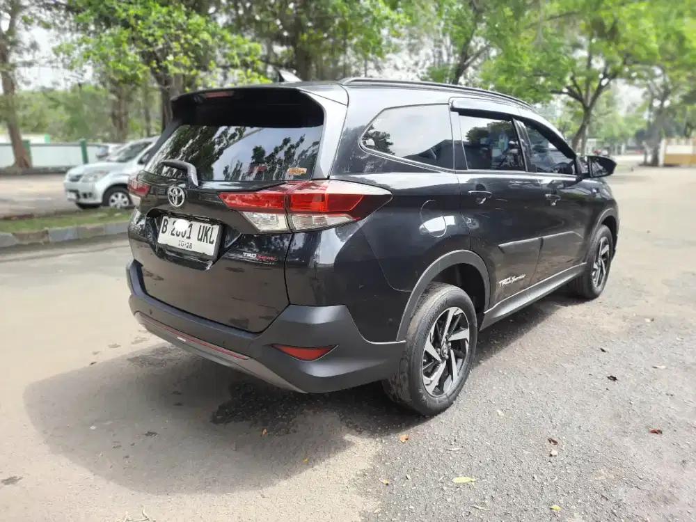 Toyota Rush Sportivo AT/ 2018