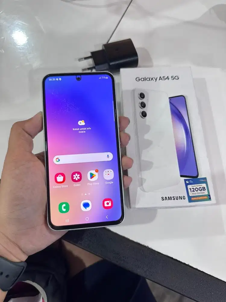 SAMSUNG A54 5G RAM 8/256 GB FULLSET RESMI SEIN. BONUS KEPALA CHARGER