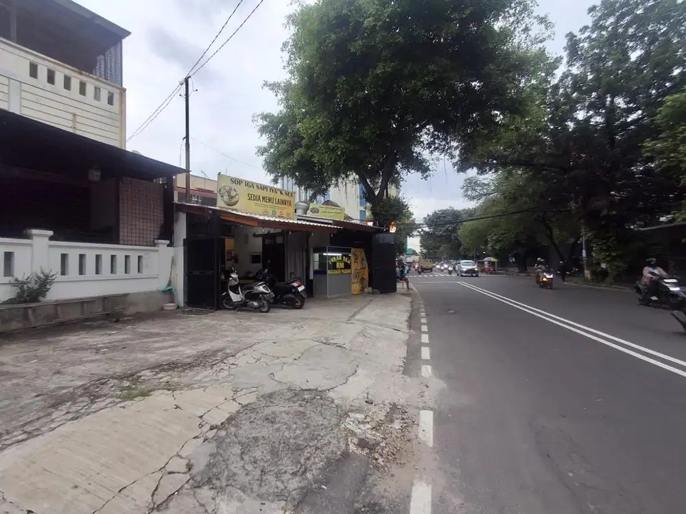 Di jual Rumah Di Sawah besar (cocok untuk usaha)
