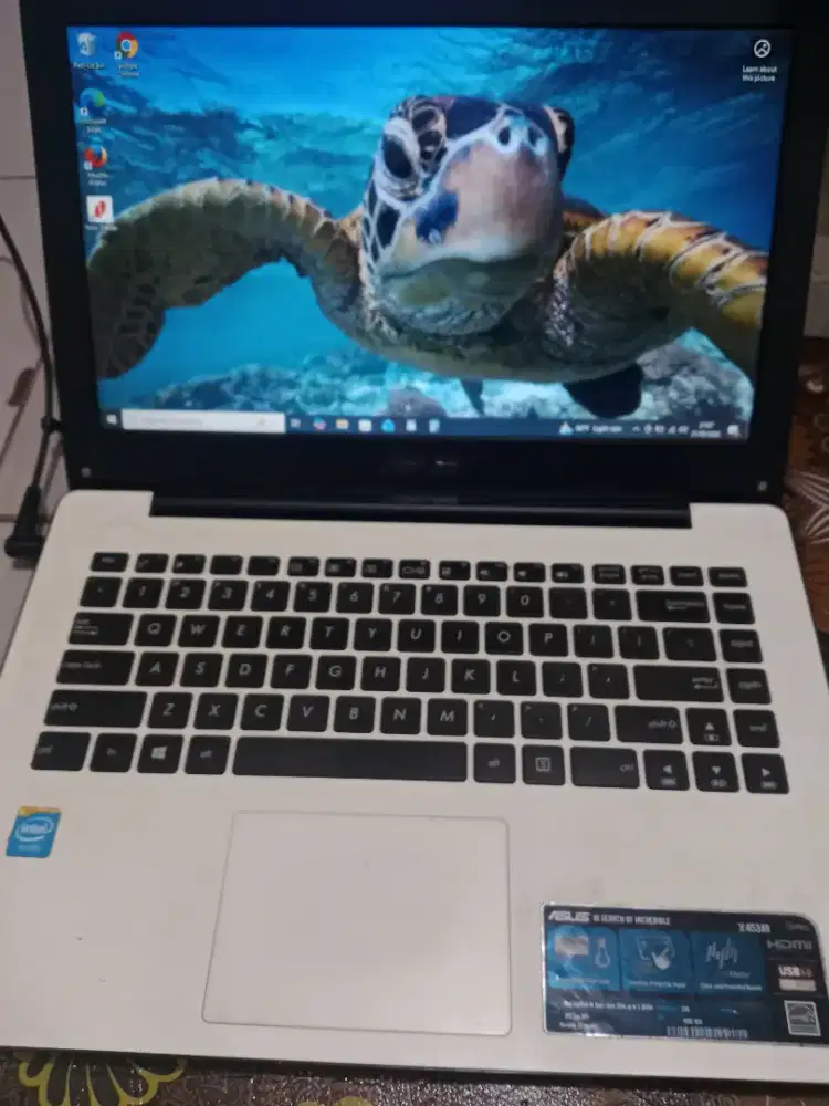Di jual leptop asus nego nyala semua normal minus harus di cas