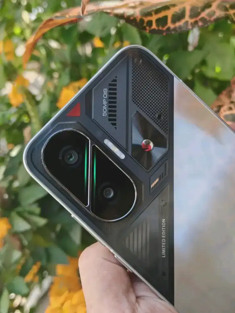 POCO F7 12/512GB