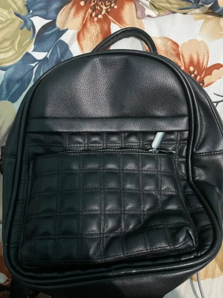 tas mini buat kuliah cakep banget