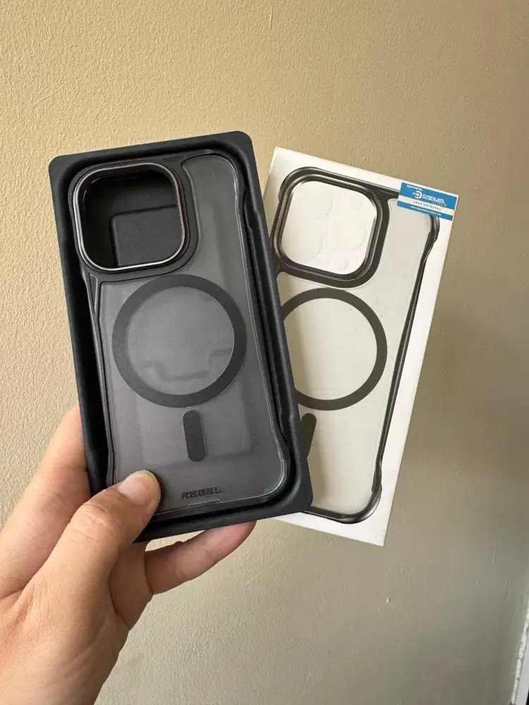 Case Phone Rebel Flex iPhone 15 Pro