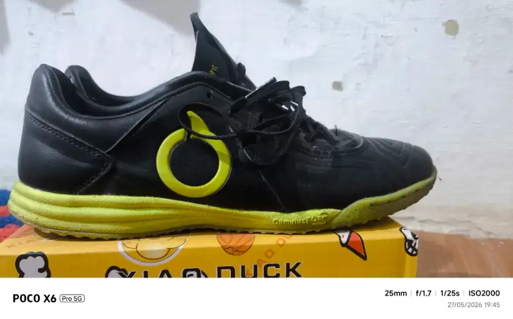 Sepatu olahraga bisa buat futsal atau joging