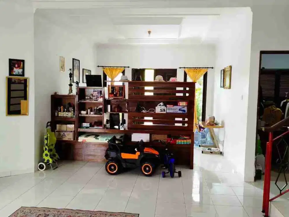 DIJUAL RUMAH DI KOMPLEK PERUM ELIT IMAM BONJOL DEKAT TRANS STUDIO MALL BALI