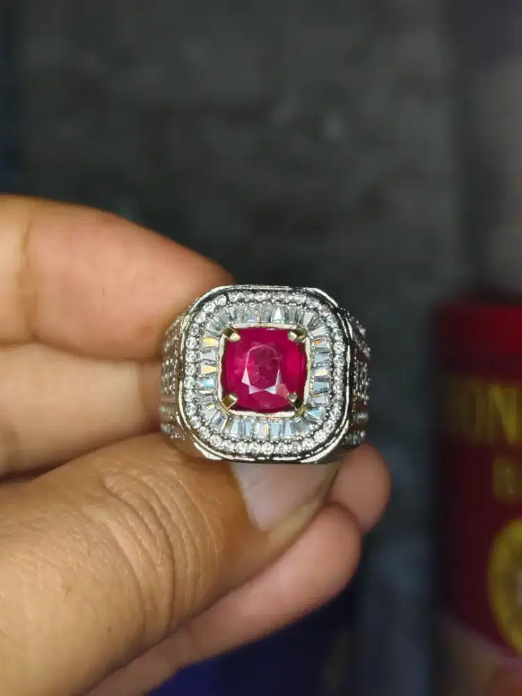Natural Ruby Red Pigeon Blood 3.05crt Kristal
Lab Memo GLI