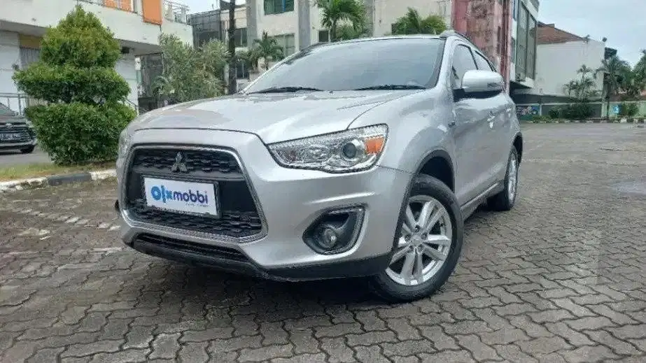 TDP 1 JUTA Mitsubishi Outlander Sport 2.0 GLX MT 2016 Silver CEJDB
