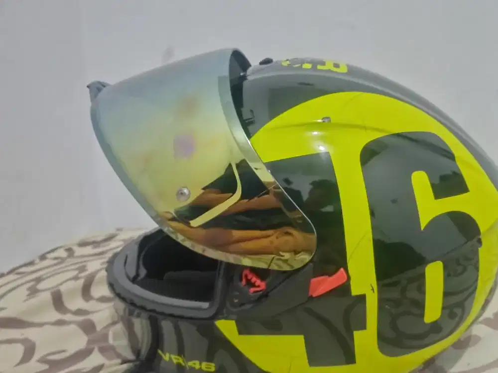 Helm motor Agv3sv