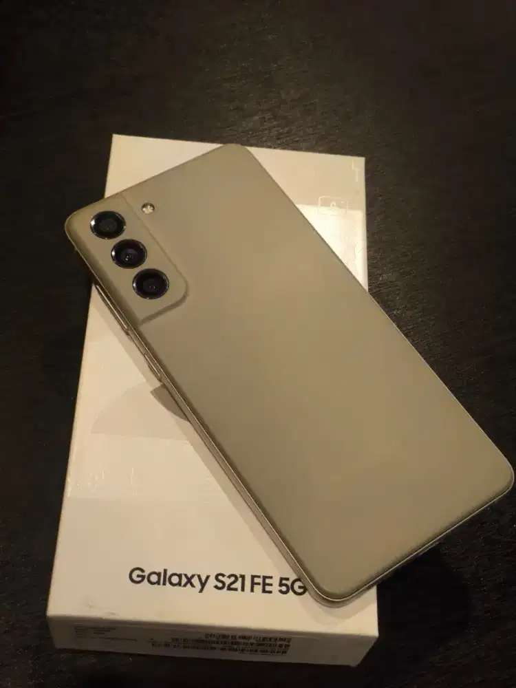 Samsung S21 FE SEIN 98% 256 Pemakaian Sendiri Istimewa not plus Ultra