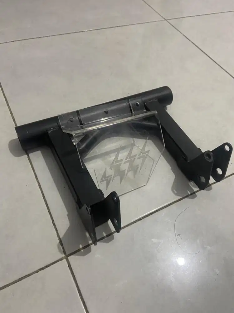mounting aerox new