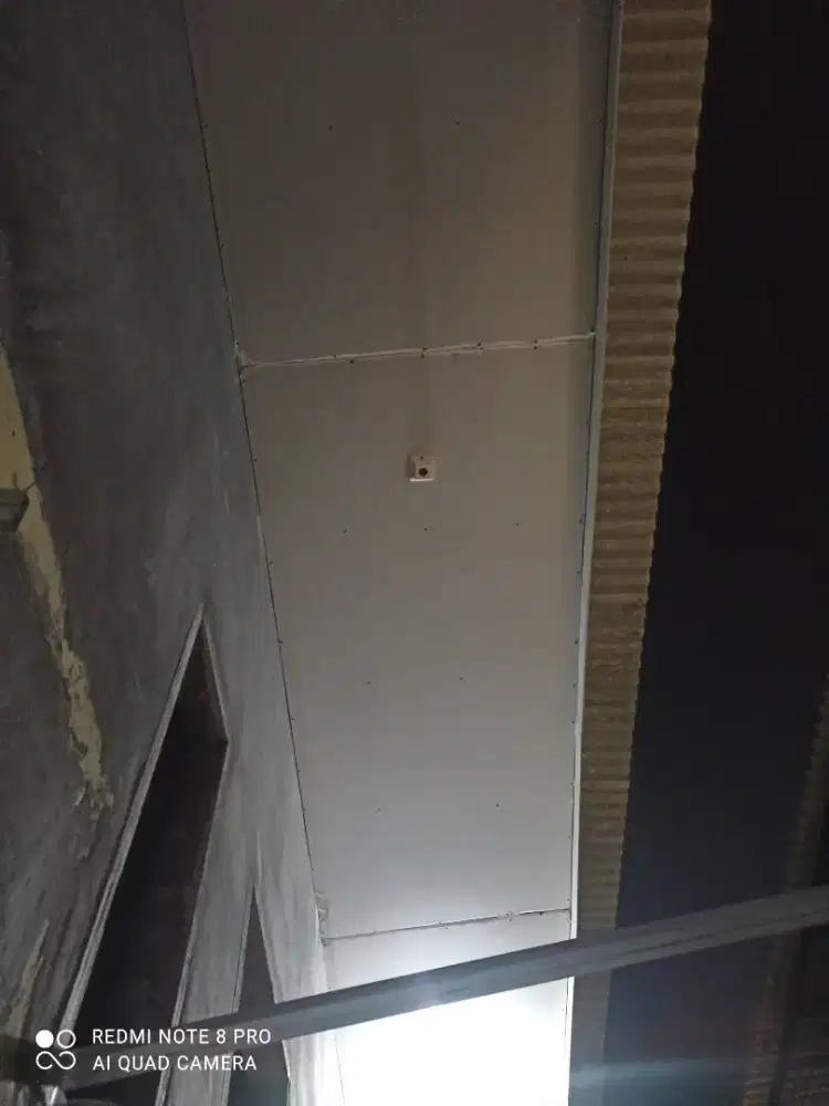 Renovasi rumah risak