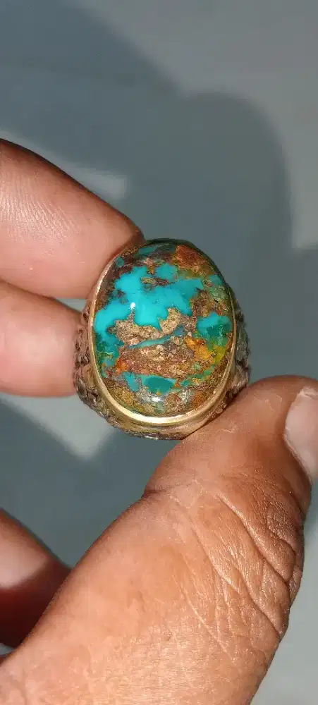 Cincin pirus persia
