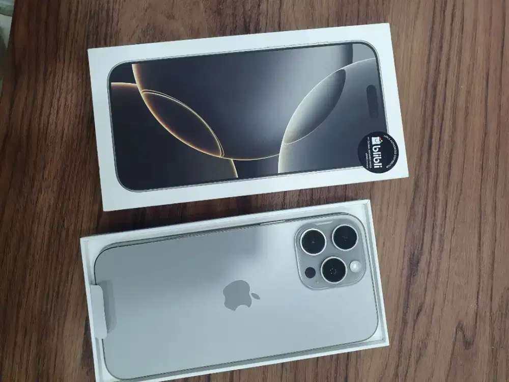 Iphone 16 Promax 256gb bh90% mulus perfect ex resmi bli2