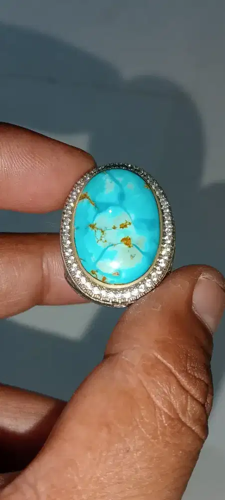 Cincin pirus persia