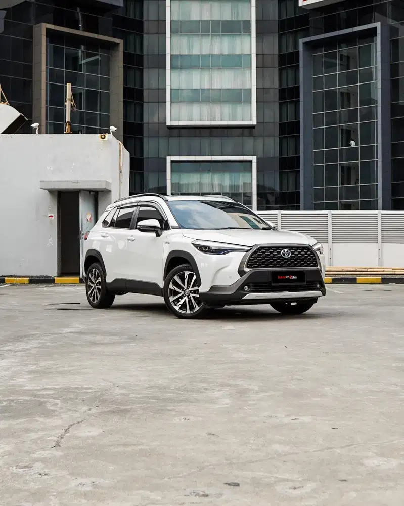 Toyota Corolla Cross Hybrid 1.8 AT Tahun 2021