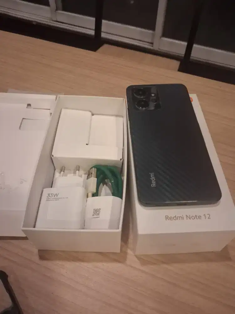Redmi note 12. 8/128