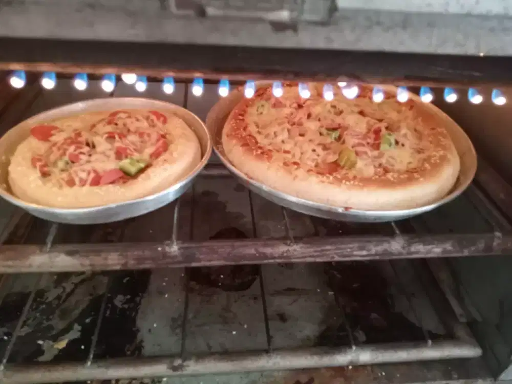 MY NAME PIZZA N FRIENDS