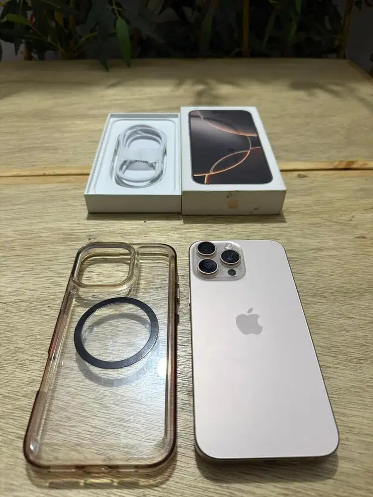 iPhone 16 Pro Max 256 GB Dessert Titanium Dual sim fullset original