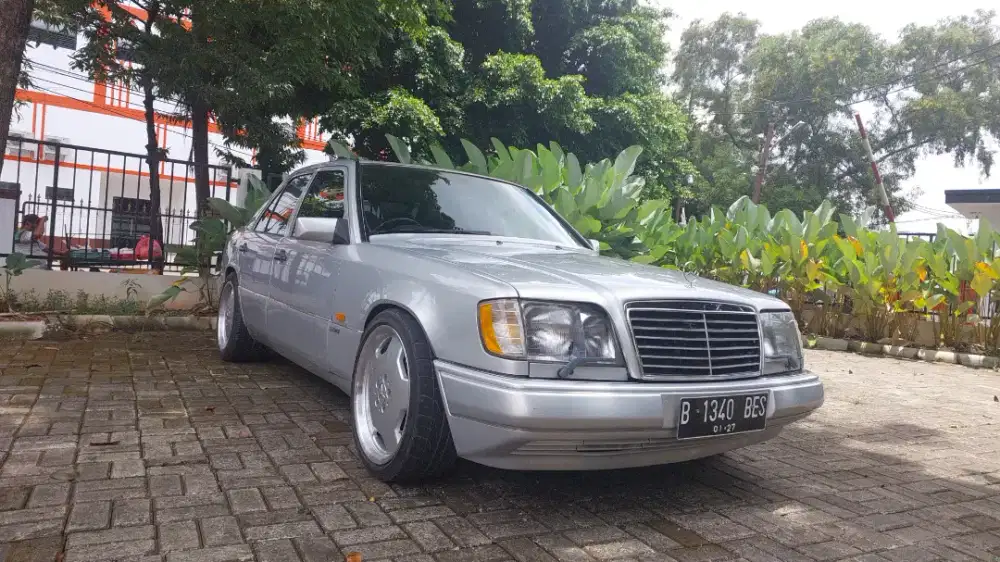 Mercedes   Benz  W 124 ,E 320 MP Sportline Rare 1996 AT