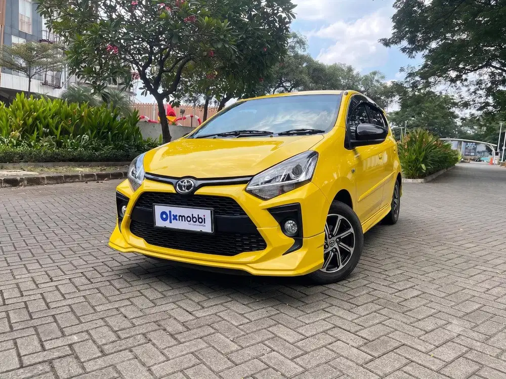 TDP 1 JUTA Toyota Agya 1.2 GR Sport Bensin-AT 2022 Kuning CAJSD