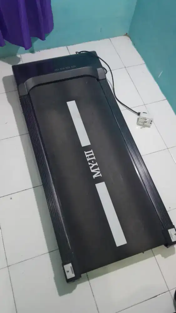 Dijual Treadmill Elektrik  Masih mulus, normal, hemat tempat.