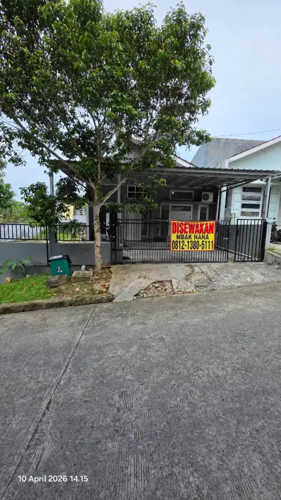 DISEWAKAN RUMAH
