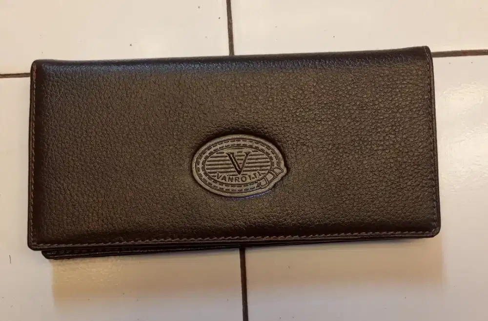 Dompet kulit asli