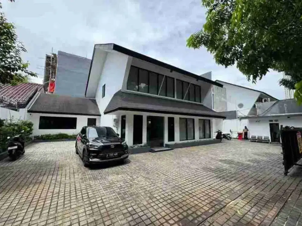 Disewakan Gedung 2lt Raya Pakubuwono Senopati Kebayoran Baru