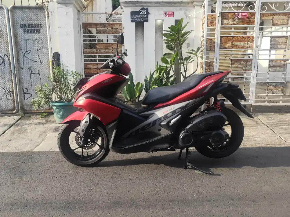 Yamaha aerox 155 th 2017 km 17xxx asli pajak panjang