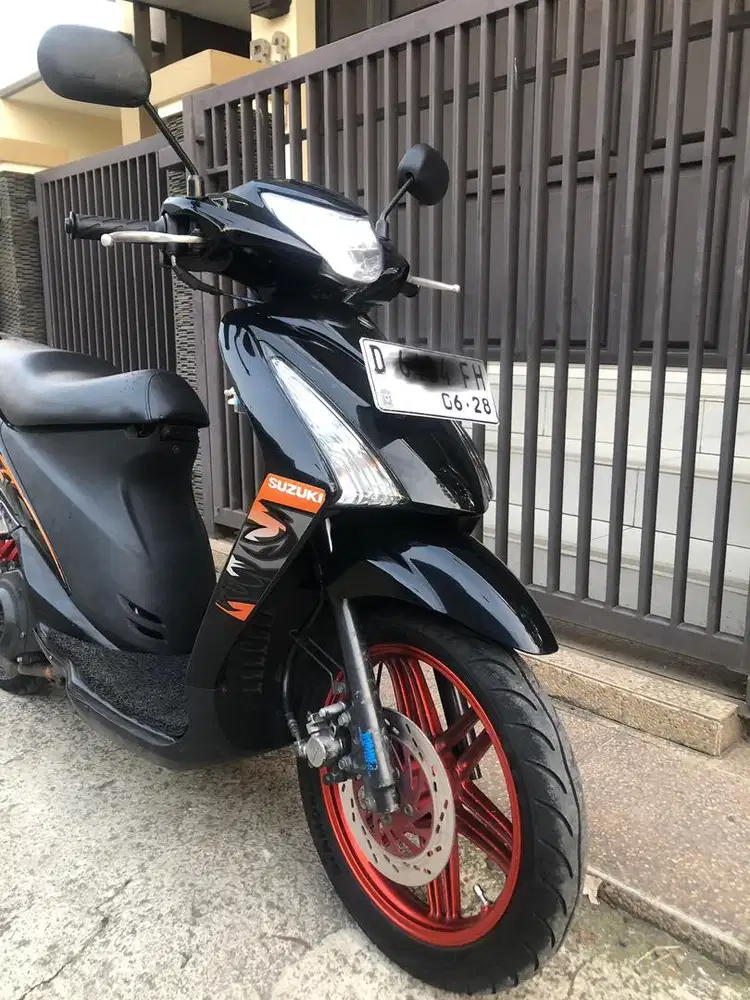 Suzuki spin istimewa mulus