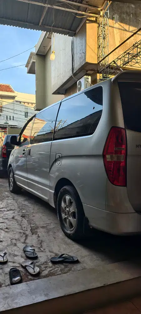 Hyundai H-1 2009 Bensin